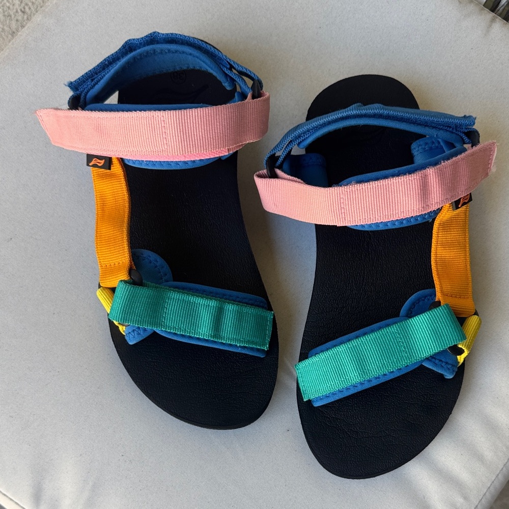 Teva 90s Multi Sandal